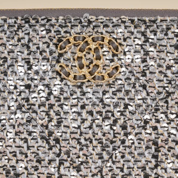 19 Sequin Pouch - CHANEL - Affordable Luxury