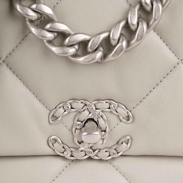 19 Small Flap Bag - CHANEL - Affordable Luxury