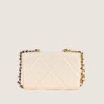19-wallet-on-chain-affordable-luxury-450445-1