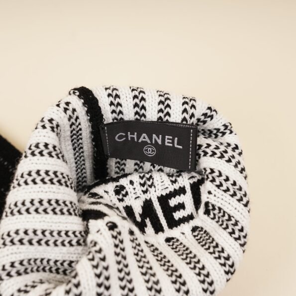 2024 Cruise Leg Warmers - CHANEL - Affordable Luxury