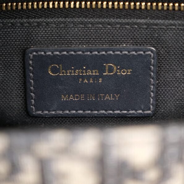 30 Montaigne Shoulder Bag - CHRISTIAN DIOR - Affordable Luxury