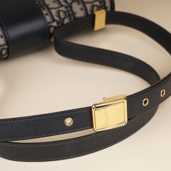 30 Montaigne Shoulder Bag - CHRISTIAN DIOR - Affordable Luxury