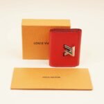twist-xs-wallet-affordable-luxury-437544-1