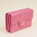 trifold-wallet-affordable-luxury-675461-2