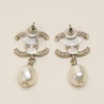 cc-pearl-drop-earrings-affordable-luxury-167731-1