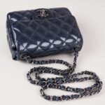 mini-square-flap-affordable-luxury-145830-1