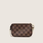 pochette-accessoires-affordable-luxury-867024-1