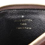 recto-verso-card-holder-affordable-luxury-566825-1