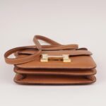 constance-18-shoulder-bag-affordable-luxury-584875-1