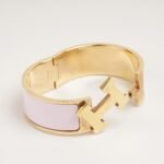 wide-clic-h-bracelet-affordable-luxury-267135-1