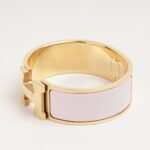 wide-clic-h-bracelet-affordable-luxury-267135-1