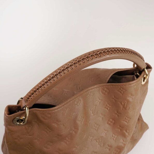 Artsy MM Shoulder Bag - LOUIS VUITTON - Affordable Luxury