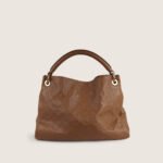 artsy-mm-shoulder-bag-affordable-luxury-926119-1