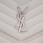 cassandre-chain-wallet-affordable-luxury-174702-1