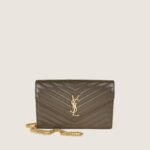 cassandre-chain-wallet-affordable-luxury-500363-1