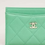 cc-classic-card-holder-affordable-luxury-846422-1