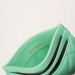 cc-classic-card-holder-affordable-luxury-846422-1