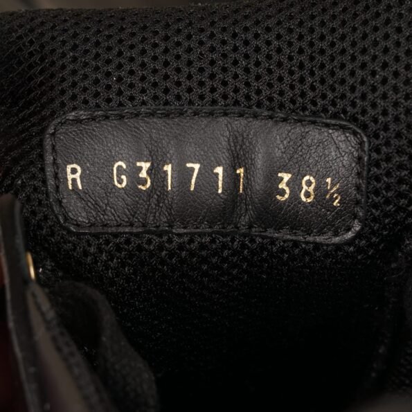 CC Sneakers 38? - CHANEL - Affordable Luxury