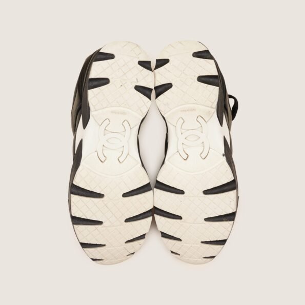 CC Sneakers 38? - CHANEL - Affordable Luxury