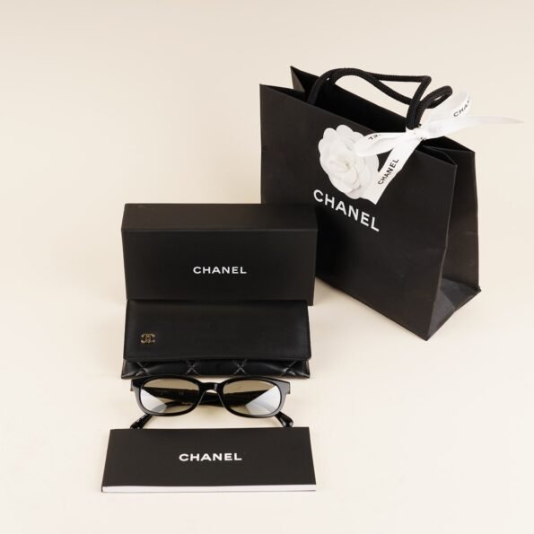 CC Strass Sunglasses - CHANEL - Affordable Luxury
