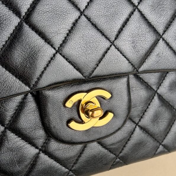 Classic Medium Double Flap - CHANEL - Affordable Luxury