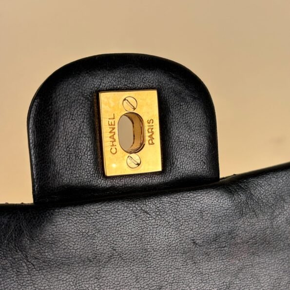Classic Medium Double Flap - CHANEL - Affordable Luxury
