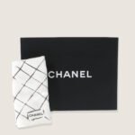 classic-medium-double-flap-affordable-luxury-830307-1