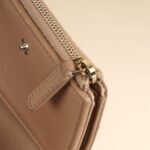 compact-zipped-wallet-affordable-luxury-320460-1
