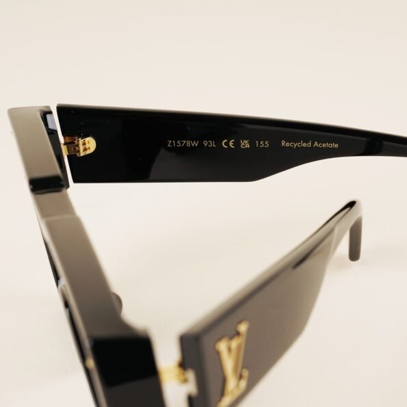 Cyclone Sunglasses - LOUIS VUITTON - Affordable Luxury
