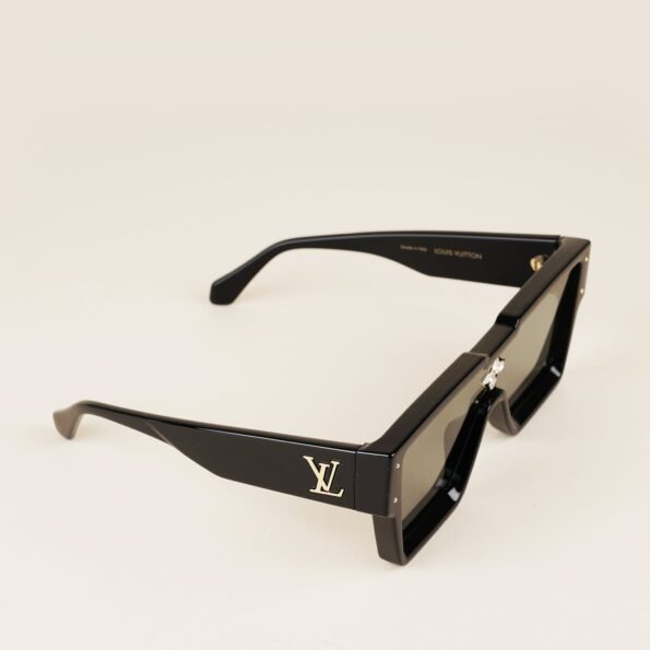 Cyclone Sunglasses - LOUIS VUITTON - Affordable Luxury