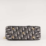d-vibe-bowling-bag-affordable-luxury-259468-1