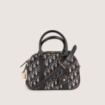 d-vibe-bowling-bag-affordable-luxury-259468-1