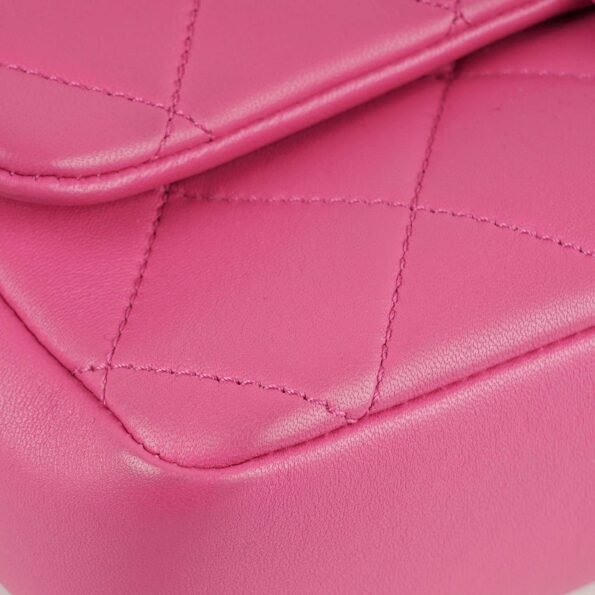 Elegant Chain Flap Bag - CHANEL - Affordable Luxury