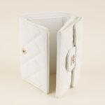 flap-coin-wallet-affordable-luxury-897068-1