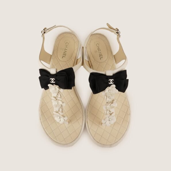 Flower Thong Sandals 38? - CHANEL - Affordable Luxury