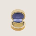 gg-running-cuff-18k-white-golddiamonds-affordable-luxury-640738-1