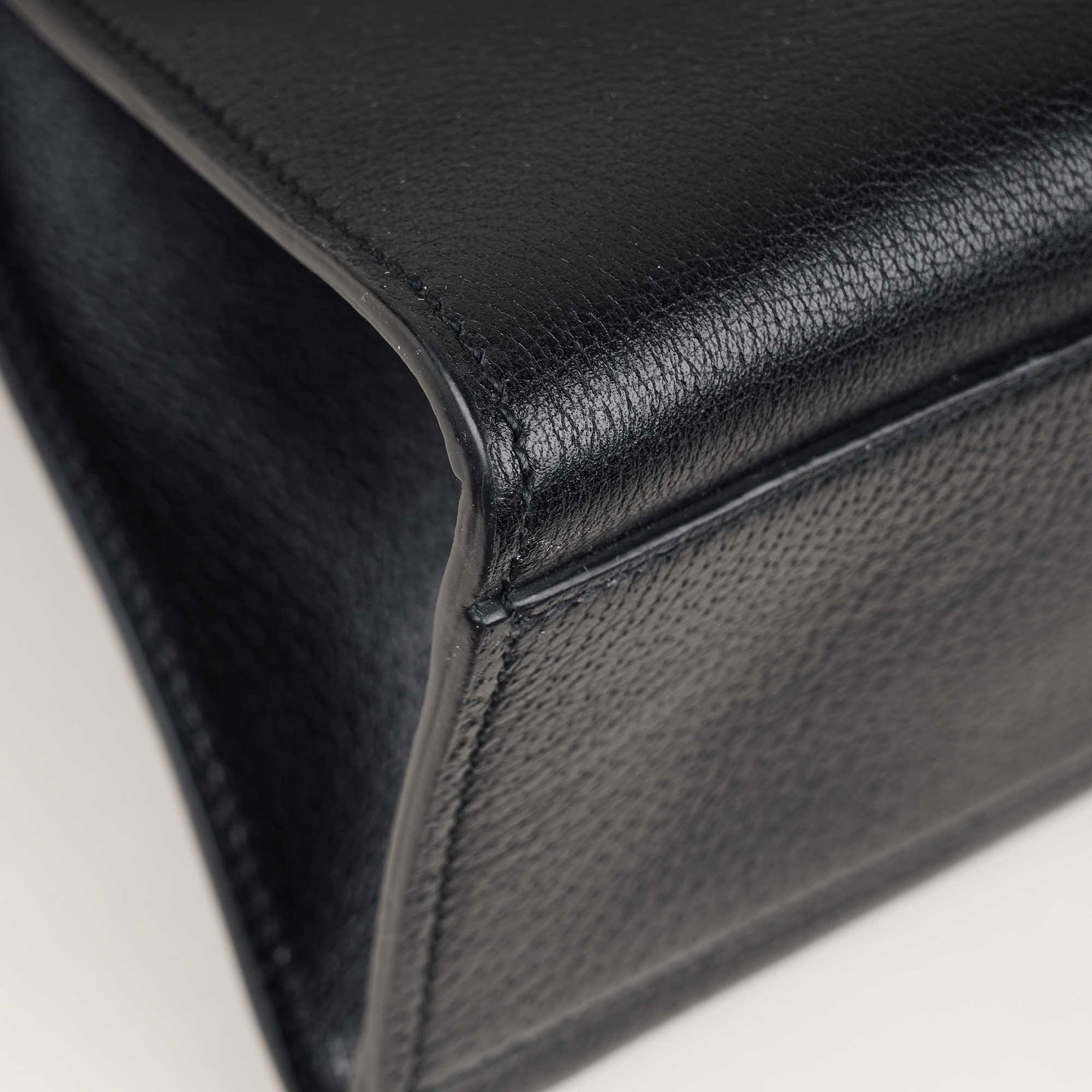 gucci-butterfly-tote-bag-affordable-luxury-204074-1 Gucci Butterfly Tote Bag - GUCCI - Affordable Luxury