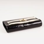 kelly-to-go-wallet-alligator-affordable-luxury-953537-1