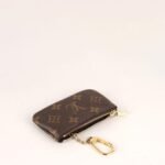 key-pouch-affordable-luxury-396575-1