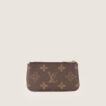 key-pouch-affordable-luxury-396575-1