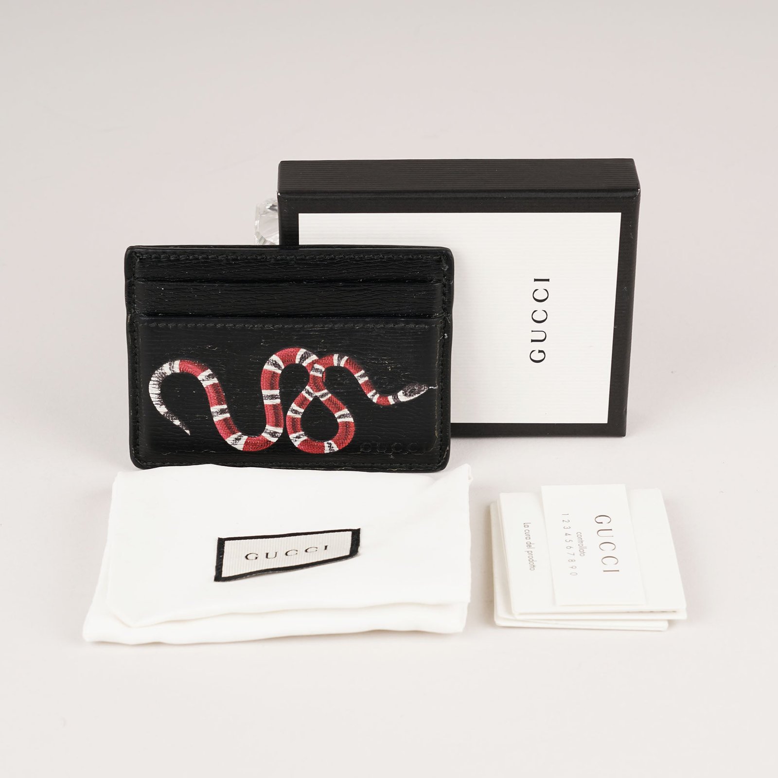 kingsnake-print-card-holder-affordable-luxury-216582-1 Kingsnake Print Card Holder - GUCCI - Affordable Luxury