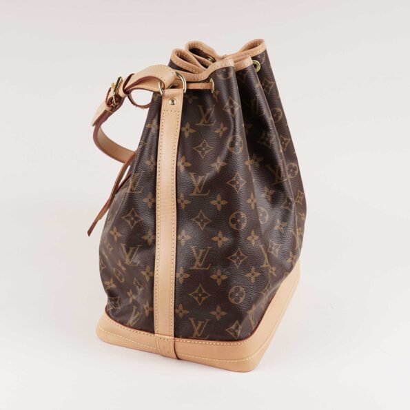 Large No¨¦ Shoulder Bag - LOUIS VUITTON - Affordable Luxury