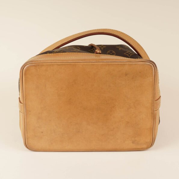 Large No¨¦ Shoulder Bag - LOUIS VUITTON - Affordable Luxury
