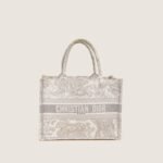 medium-book-tote-affordable-luxury-127345-1