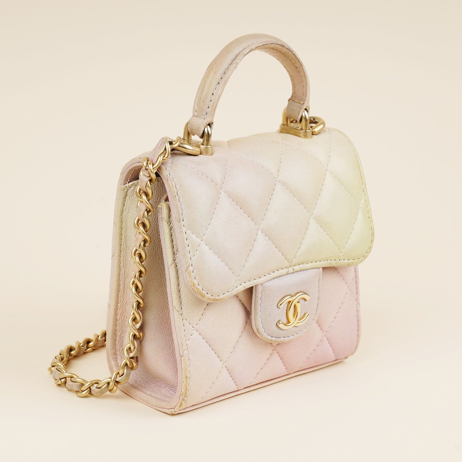 mini-coin-purse-affordable-luxury-148239-1 Mini Coin Purse - CHANEL - Affordable Luxury