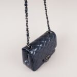 mini-square-flap-affordable-luxury-145830-1