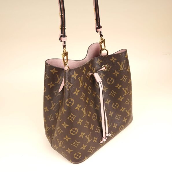 N¨¦oNo¨¦ Shoulder Bag - LOUIS VUITTON - Affordable Luxury