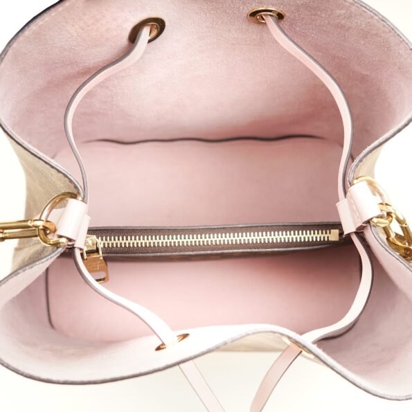 N¨¦oNo¨¦ Shoulder Bag - LOUIS VUITTON - Affordable Luxury