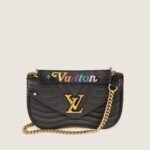 new-wave-mm-shoulder-bag-affordable-luxury-279669-1