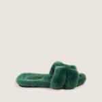 oran-sandals-37-affordable-luxury-974861-1